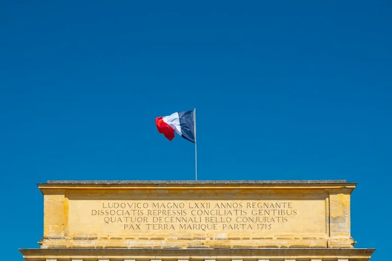 11 octobre : ce qui s'est vraiment passé un jour clé de l'histoire de France e