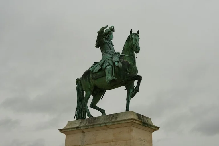 24 octobre : trois dates qui ont marqué l'histoire de France