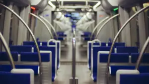 Train, covoiturage ou location locale : le vrai coût d’un week-end sans voitur